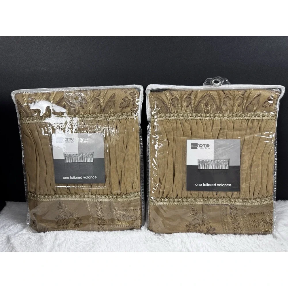 New JC Penney Gold Imperial Valance 52